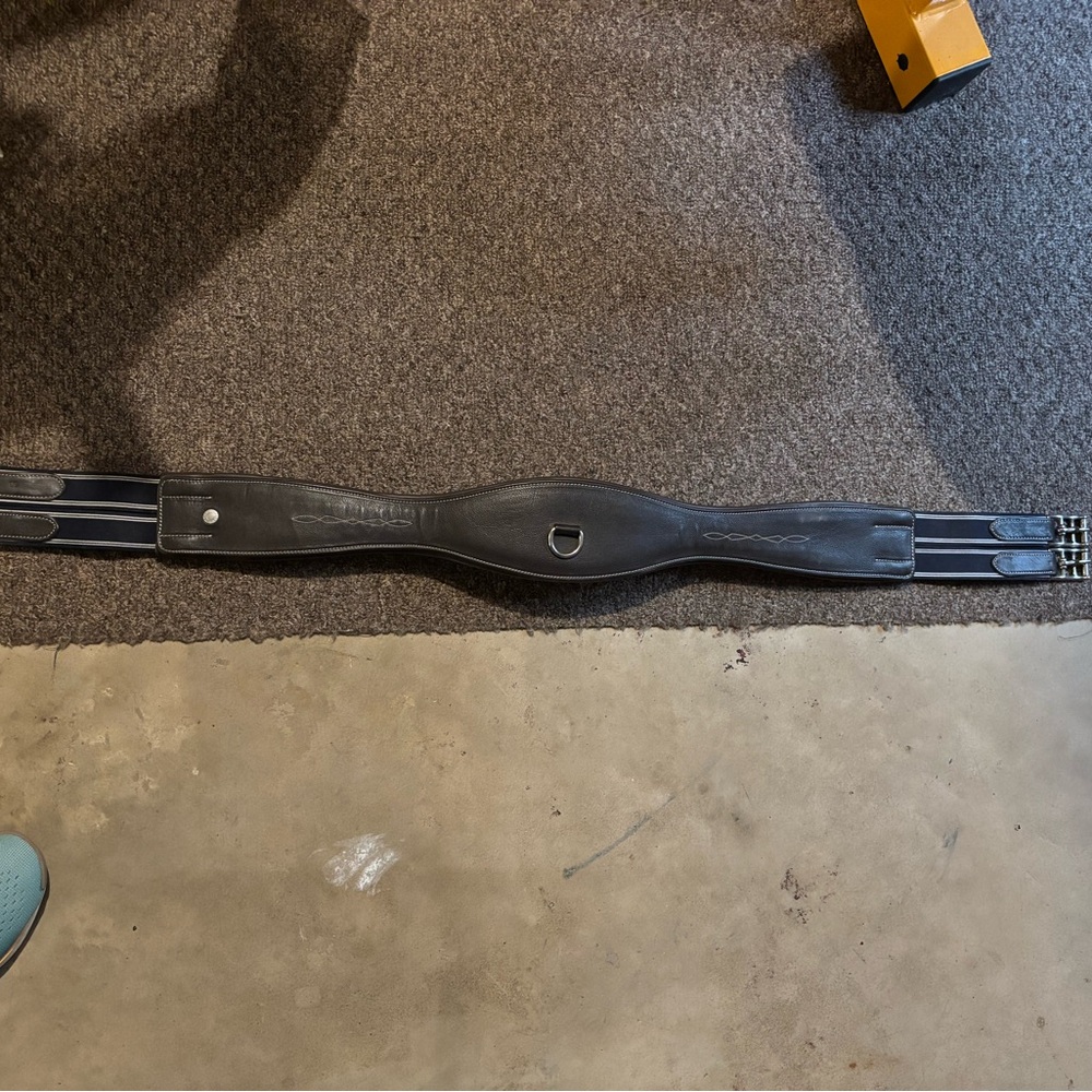 Dover Saddlery InDulge Contoured Long Girth